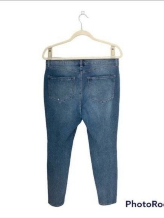 Rewash Juniors High Rise Skinny Jeans - Blue Floral Embroidery (Size 13/31) - Picture 8 of 9